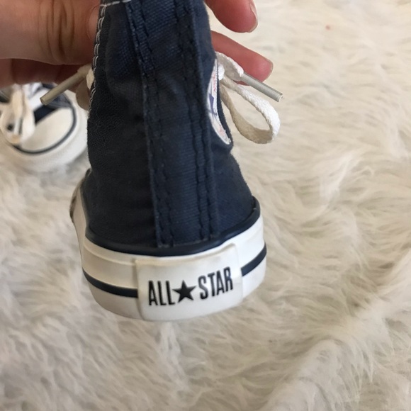 Converse navy blue high tops - Picture 3 of 4